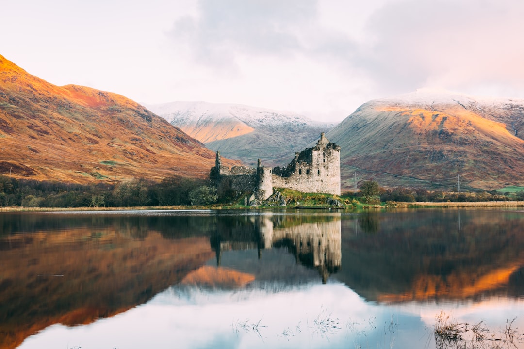 Beste Reisezeit Schottland: Wann du wirklich fahren solltest