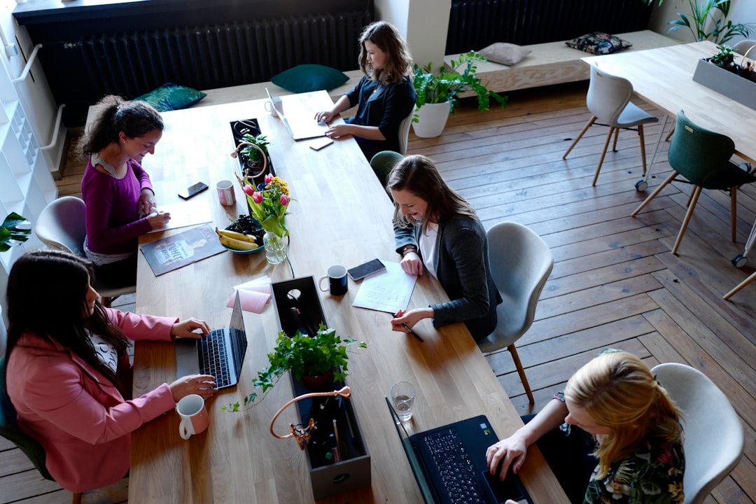 Beste Coworking-Städte für digitale Nomaden 2026: WLAN, Kosten, Visum
