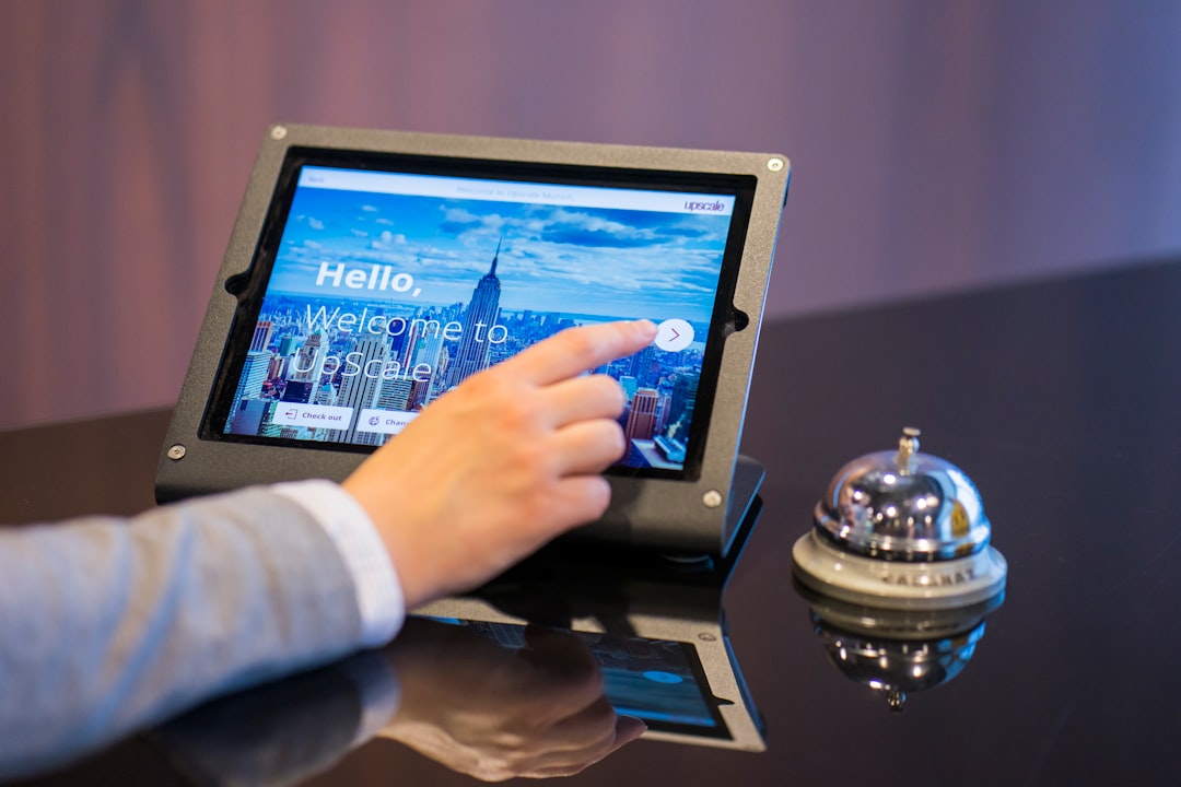 Hotel günstiger buchen: 8 Tricks die wirklich funktionieren 2026