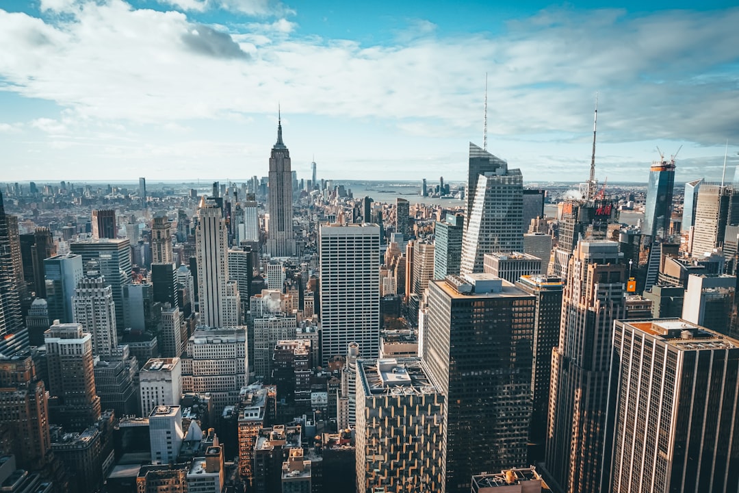 New York vs. Los Angeles: Welche Stadt zuerst?