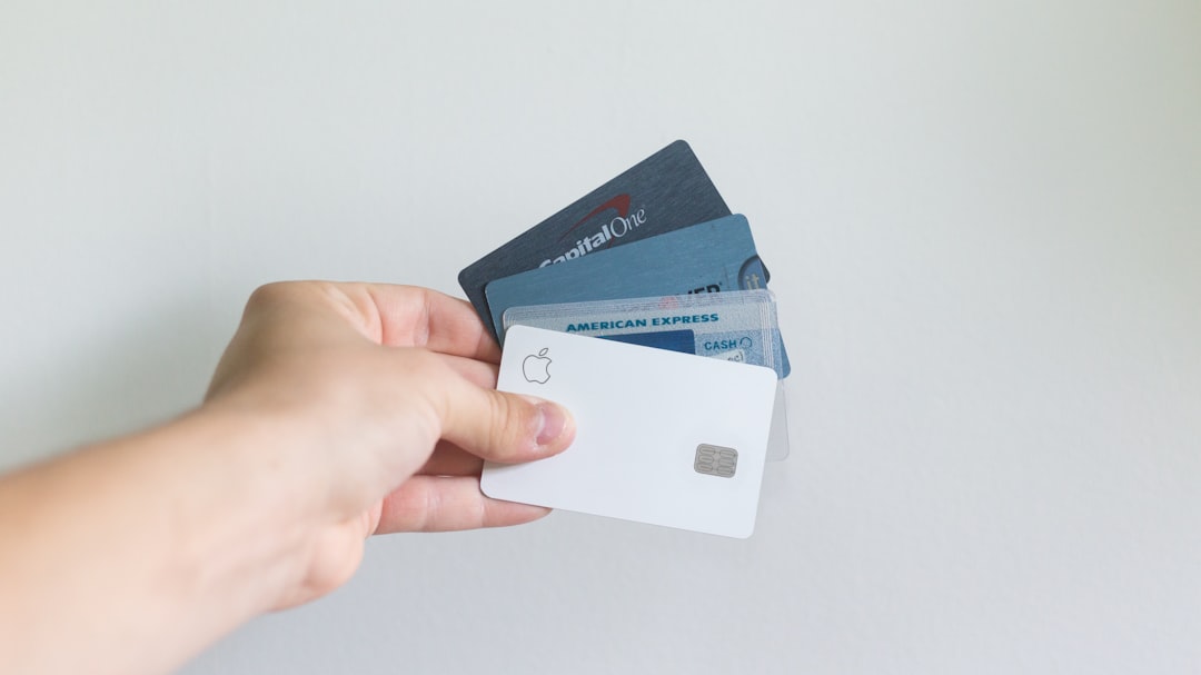 Reise-Geldkarte: Lohnt sich eine eigene Karte statt der Bankkarte?