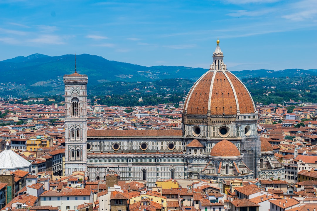 Rom vs. Florenz: Welche Stadt solltest du besuchen?