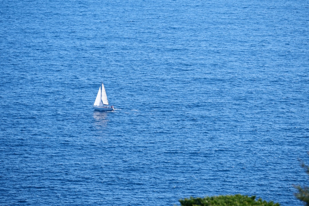 Segelurlaub für Einsteiger: Was du wirklich wissen musst