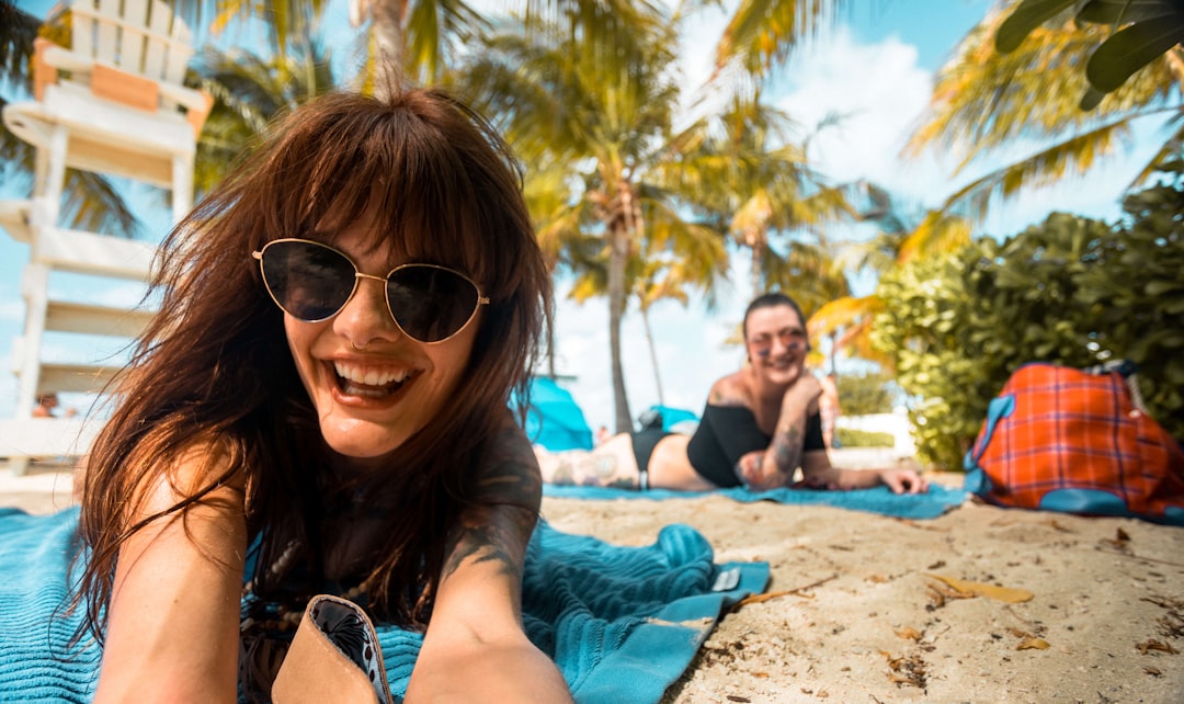 Urlaubs-Foto-Ideen und Posen fuer bessere Reisefotos
