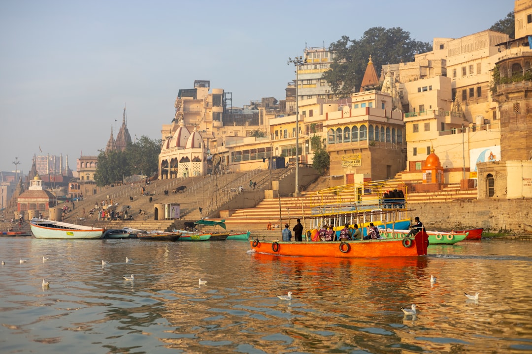 Beste Hotels in Varanasi: Wo übernachten in welchem Stadtteil 2026