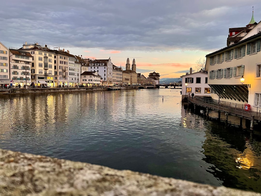 Beste Hotels in Zürich: Wo übernachten in welchem Stadtteil 2026